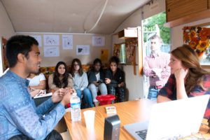 Dans le genre égales - la caravane